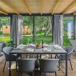 Homes Mon Perin 4*