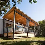Resort Homes Mon Perin