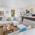 Homes Mon Perin