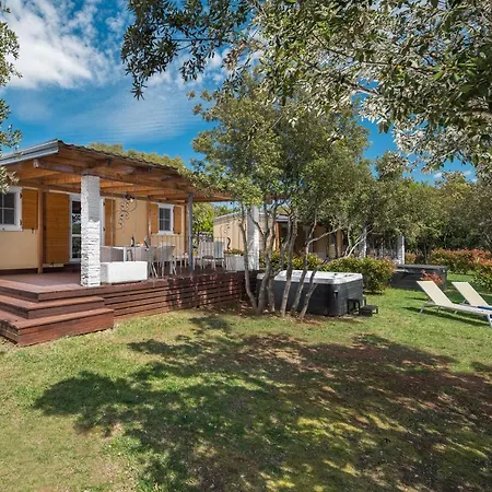 Homes Mon Perin 4*