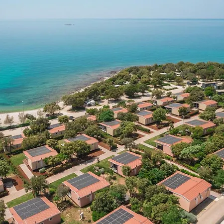 Vakantiepark Homes Mon Perin