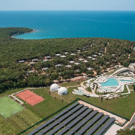 Ferienpark Homes Mon Perin 4*