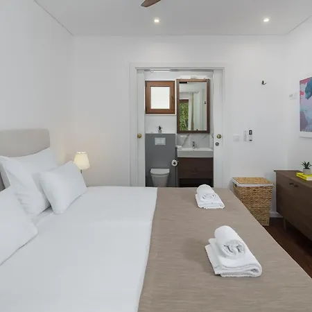 Homes Mon Perin Ferienpark 4*