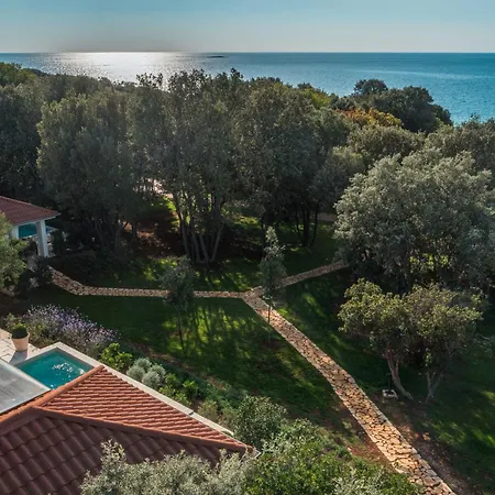 Üdülőközpont Homes Mon Perin