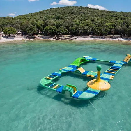 Homes Mon Perin Bale