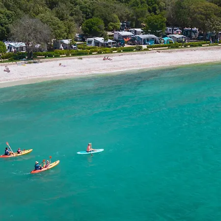 Homes Mon Perin Üdülőközpont