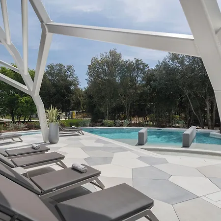 Station touristique Homes Mon Perin 4*