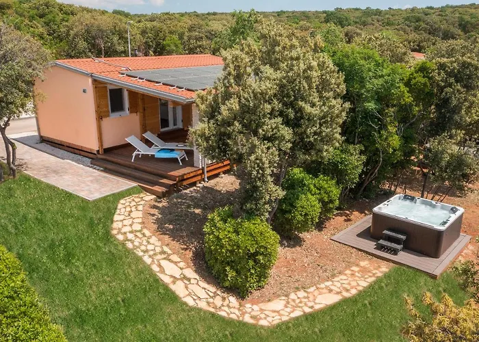 Resort Homes Mon Perin 4*