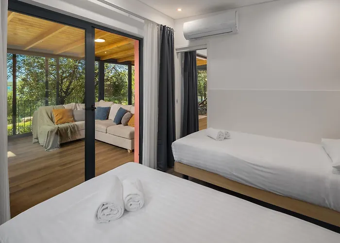 Homes Mon Perin Üdülőközpont 4*