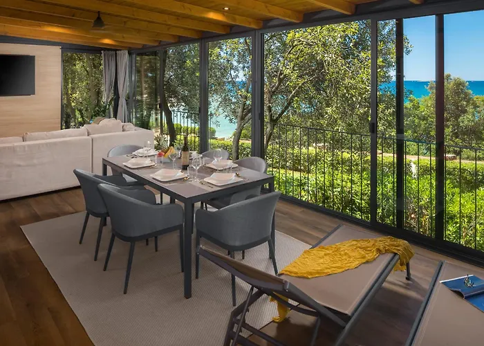 Homes Mon Perin 4* Bale