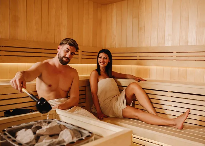 Homes Mon Perin Üdülőközpont 4*