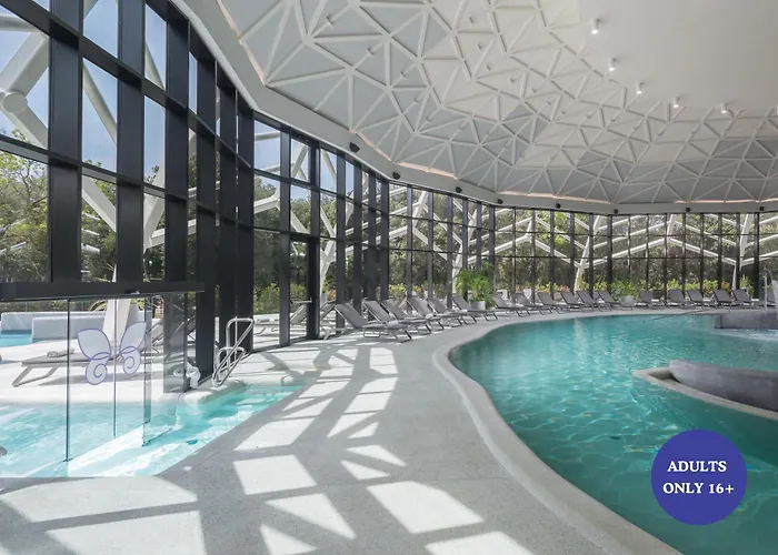 Üdülőközpont Homes Mon Perin 4*